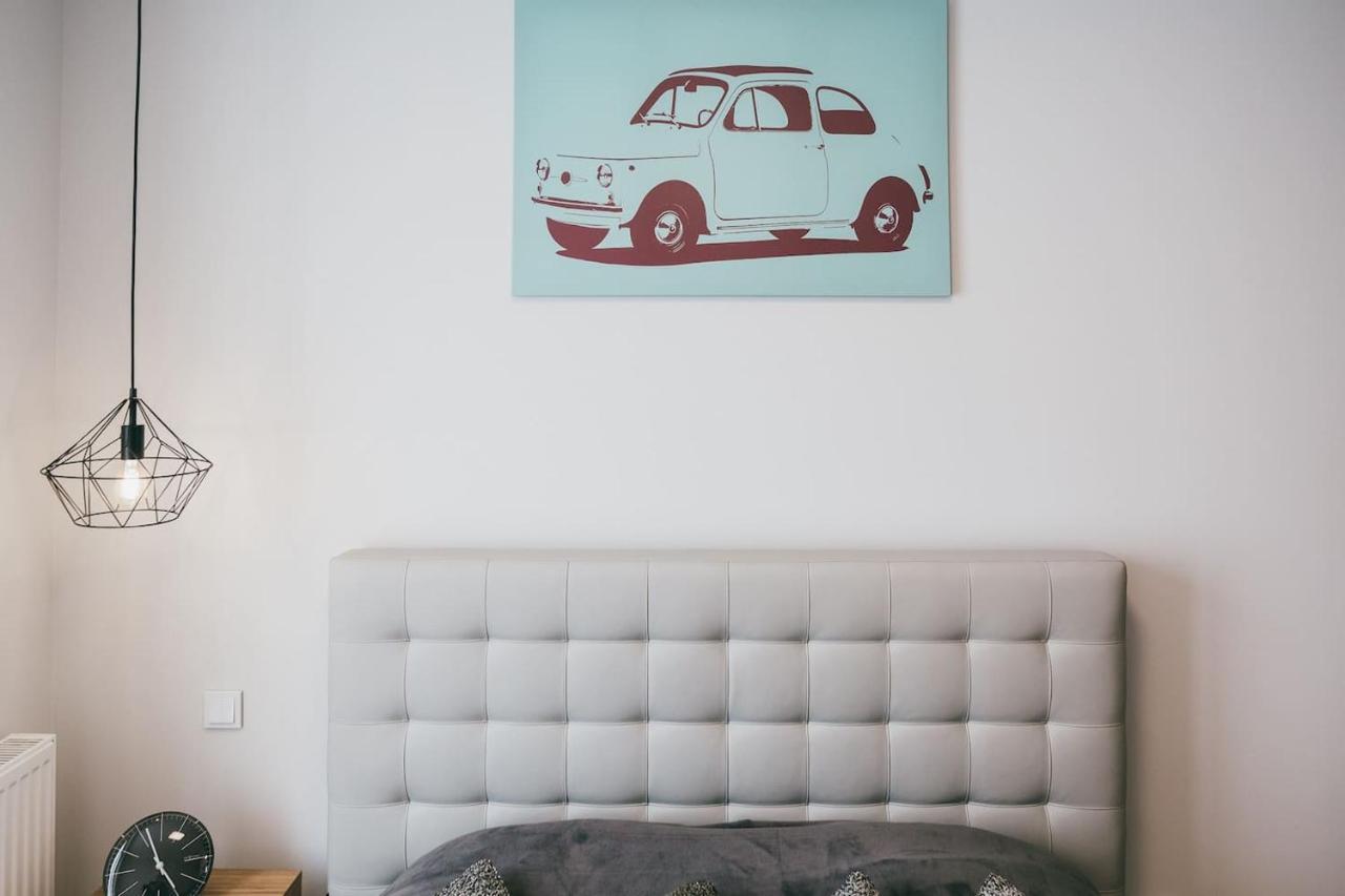 Apartamento Harmonica Old Town With Free Parking Cracovia Exterior foto