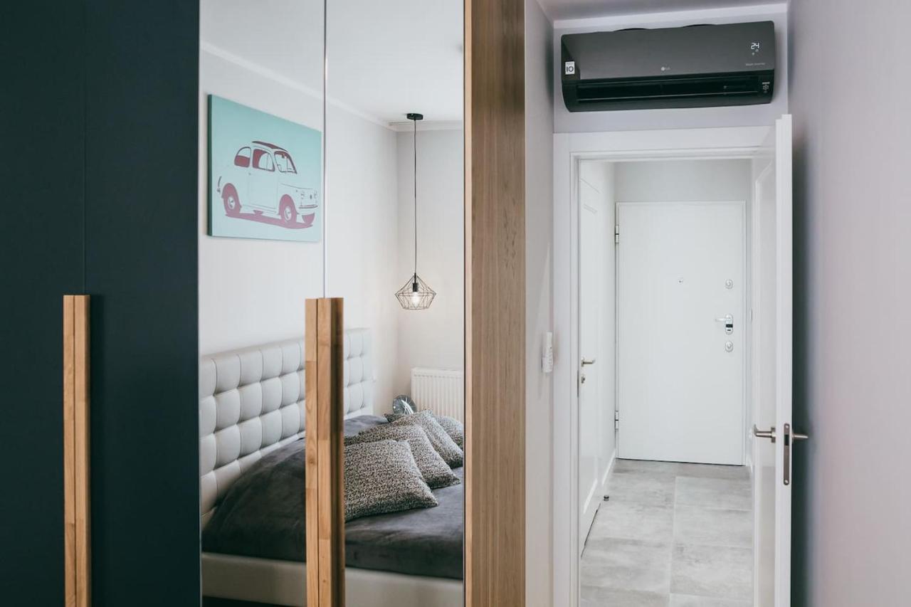 Apartamento Harmonica Old Town With Free Parking Cracovia Exterior foto